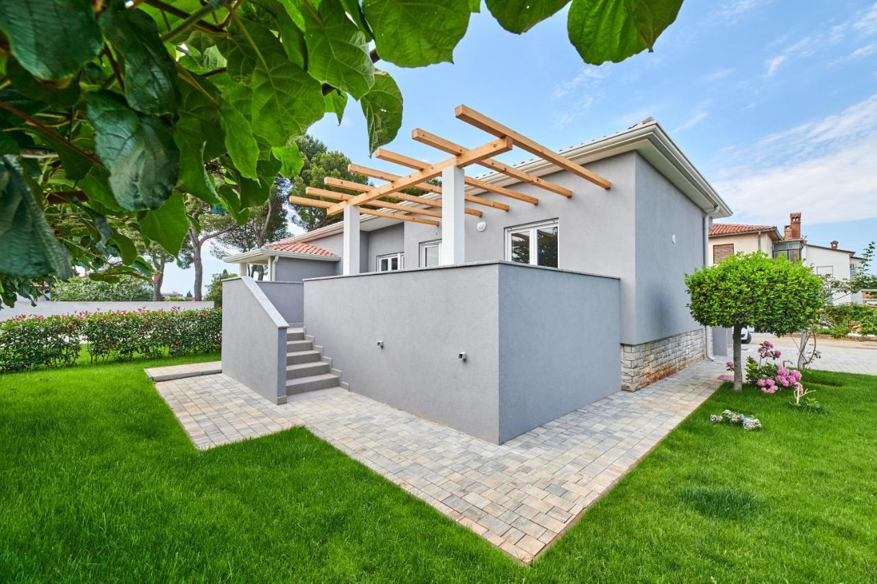 Apartmani Ivana Umag Bagian luar foto